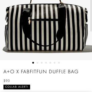 alice + olivia by Stacey Bendet duffel weekender Brand New Retail $100
